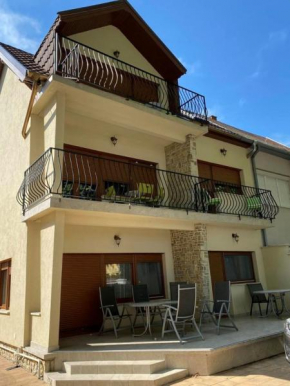 Pet��fi24 Apartmanok